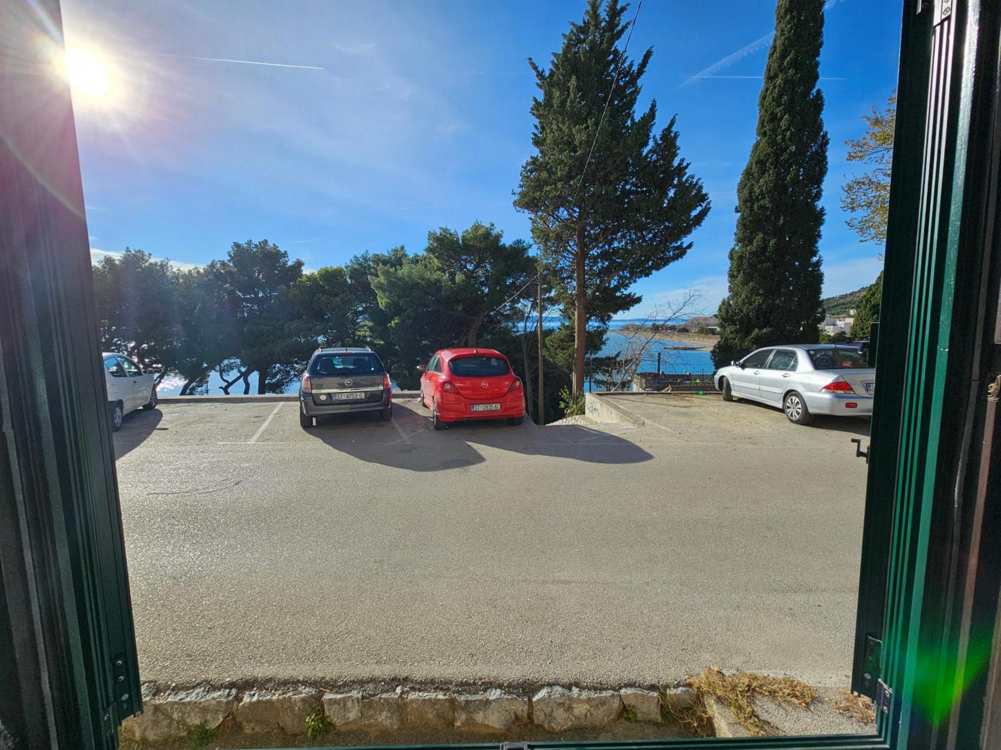 Morska Postelja - Sea Bed Apartment Omis Exterior photo
